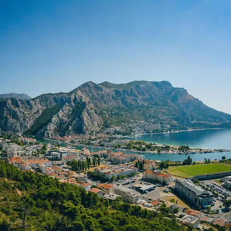 Dajak-1 By Interhome